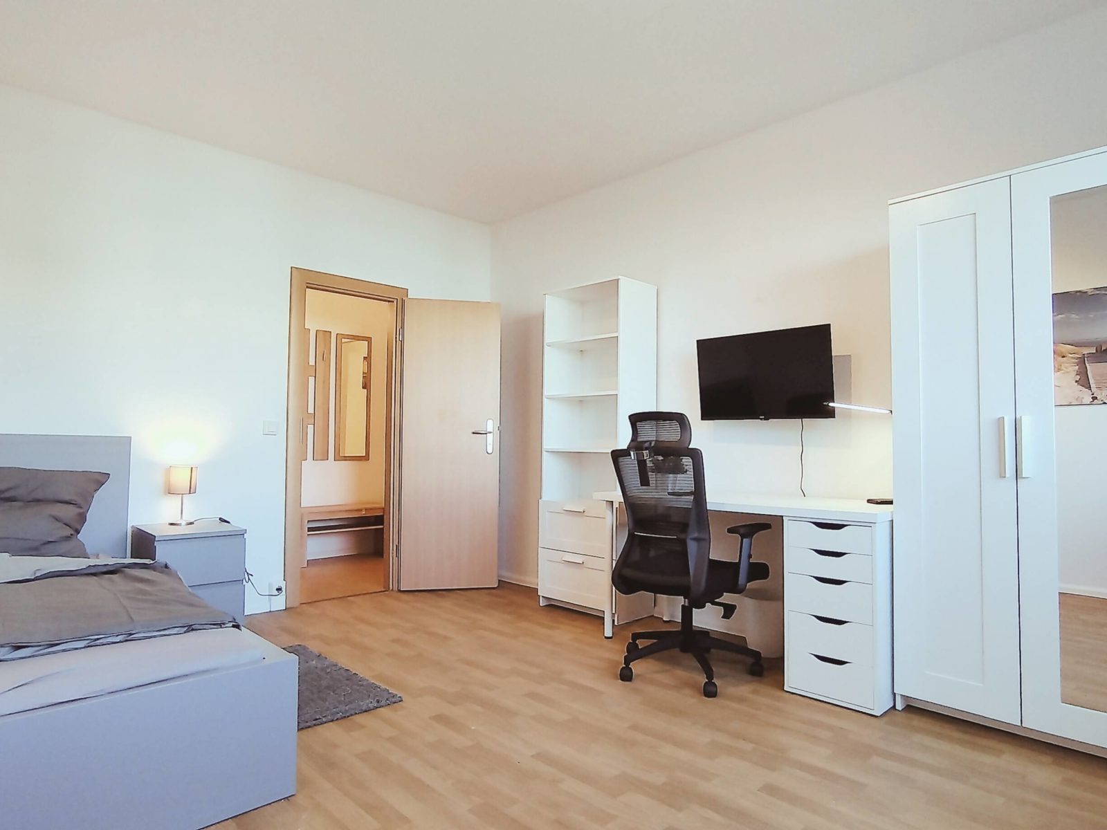 WG-Zimmer Leipzig Arbeitsbereich