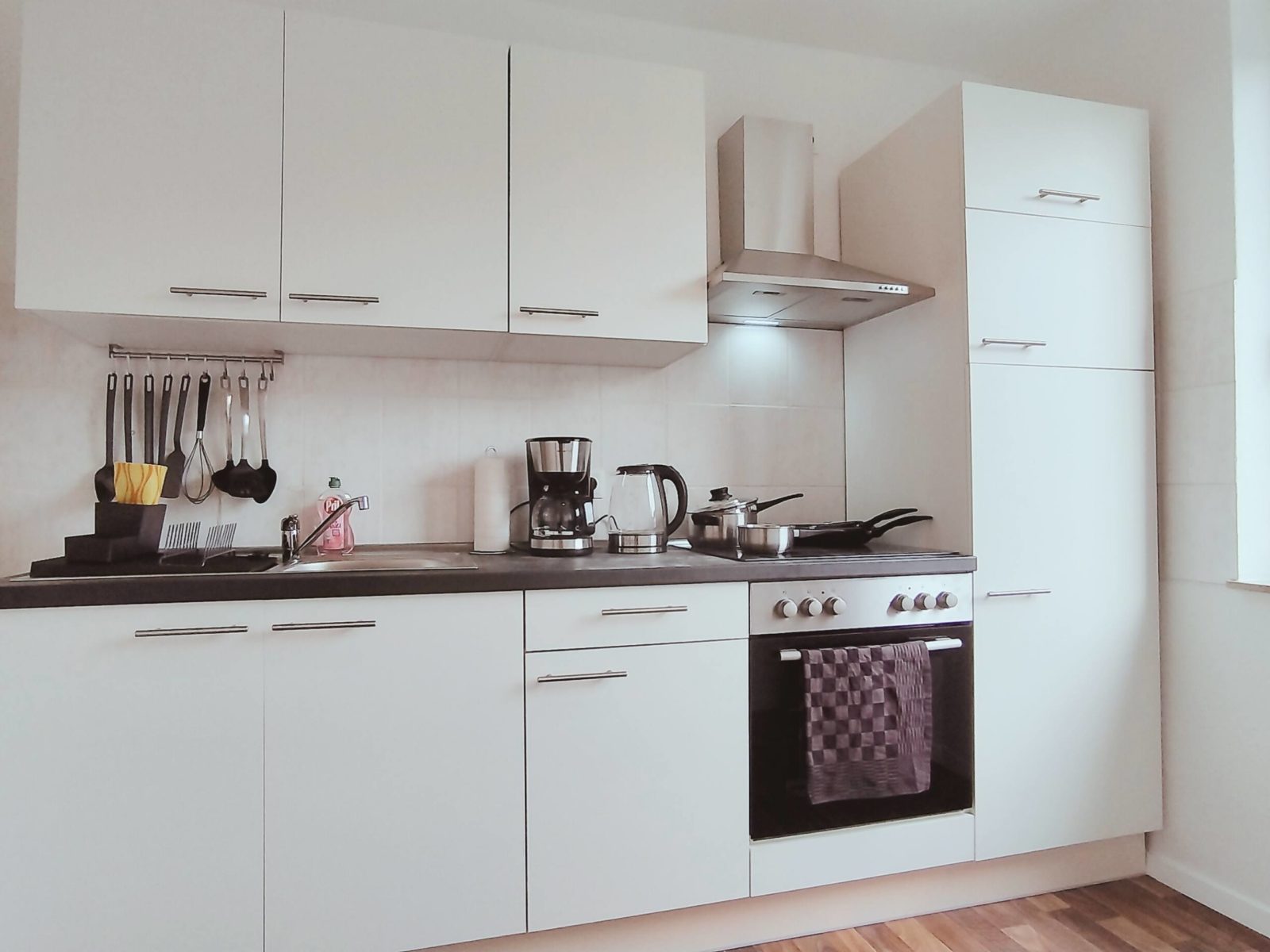 WG-Zimmer Wilhelmshaven Küche